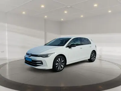 Gebraucht VW Golf VIII Goal 116 PS (85 kW) 2025 Pure white Limousine