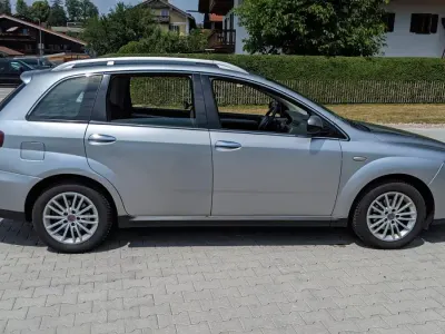 Gebraucht Fiat Croma 150 PS (110 kW) 2008 Silber Kombi