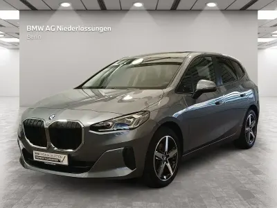 Gebraucht BMW 223 Active Tourer Sport Line 204 PS (150 kW) 2023 Grau Van / Kleinbus