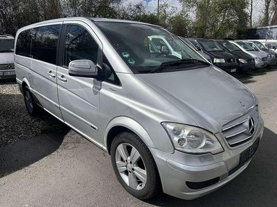 Gebraucht Mercedes Viano 163 PS (119 kW) 2011 Brillantsilber metallic Van / Kleinbus