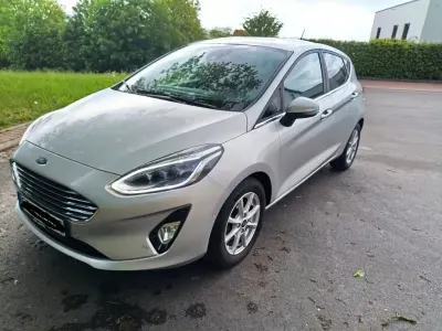 Gebraucht Ford Fiesta Titanium 125 PS (91 kW) 2020 Silber Kleinwagen
