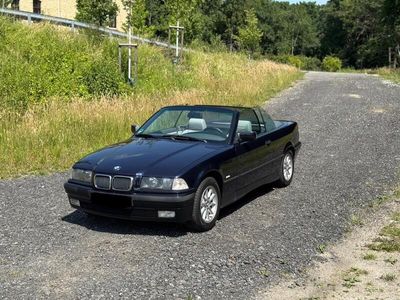 BMW 320 Cabriolet