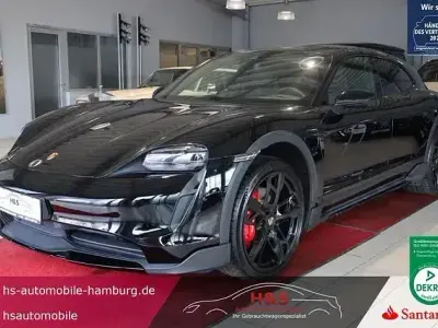Second-hand Porsche Taycan Cross Turismo 419 kW (571 CP) 2022 Negru Break