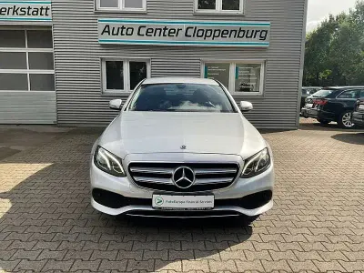 Gebraucht Mercedes E220 194 PS (142 kW) 2018 Grau Limousine