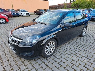 gebraucht Opel Astra Lim. Innovation,Xenon, Navi, Euro-4