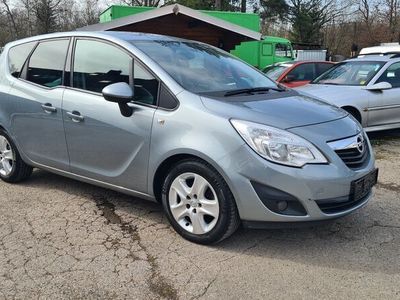 gebraucht Opel Meriva 1.4 Design Edition*101 PS*TÜV-3.2026*