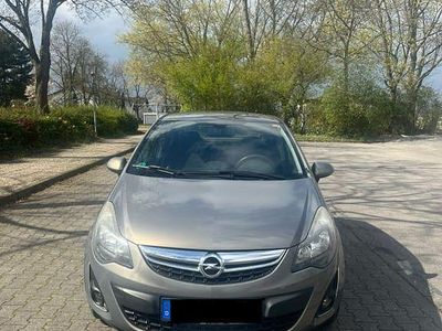 Second-hand Opel Corsa Active 101 CP (74 kW) 2014 Maro Hatchback