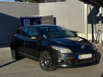 Second-hand Renault Mégane GrandTour 101 CP (74 kW) 2012 Negru Break