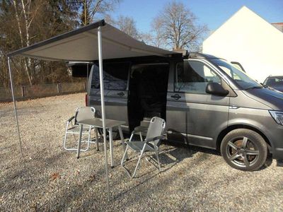 Second-hand VW California Beach 204 CP (150 kW) 2016 Gri Van