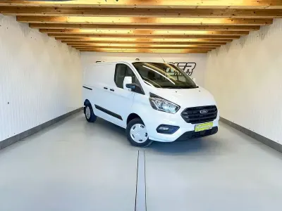 Second-hand Ford Transit Custom 131 CP (96 kW) 2022 Alb Monovolum