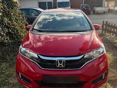 Gebraucht Honda Jazz 102 PS (75 kW) 2019 Rot Kleinwagen