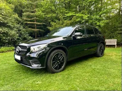 Gebraucht Mercedes GLC250 AMG line 211 PS (155 kW) 2019 Schwarz SUV