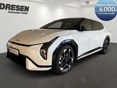 Weiss Neu 2025 Kia EV4 GT-Line Kleinwagen | 50.280 € (Etwas zu teuer)