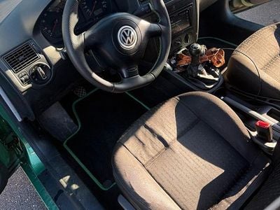 Gebraucht VW Golf IV 105 PS (77 kW) 2002 Grün Kleinwagen