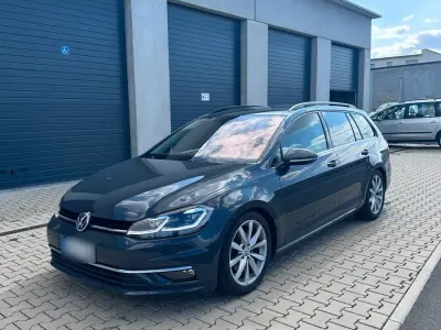 Gebraucht VW Golf VII Highline 150 PS (110 kW) 2019 Grau Kombi