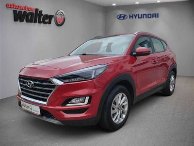 gebraucht Hyundai Tucson Trend 2WD 1,6L SitzheizungRückfahrkamer