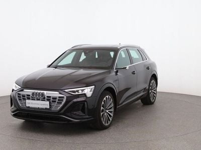 Gebraucht Audi Q8 e-tron S-Line 300 kW (408 PS) 2023 Mythosschwarz metallic SUV