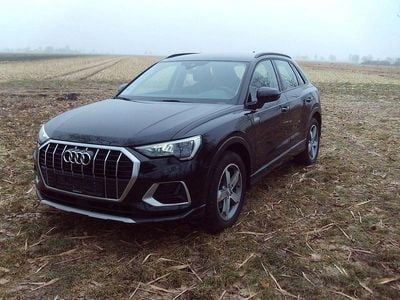 Schwarz Gebraucht 2020 Audi Q3 Advanced SUV | 19.900 € (Superpreis)