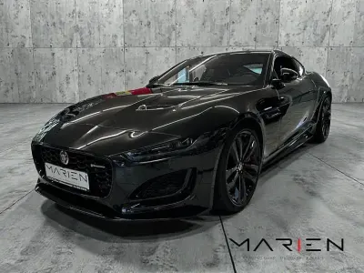 Usata Jaguar F-Type R-Dynamic 300 CV (220 kW) 2022 Nero Coupé