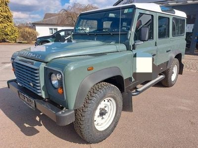 Gebraucht Land Rover Defender 122 PS (89 kW) 2014 Grün Kombi