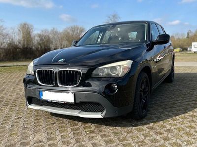 gebraucht BMW X1 sDrive 18i / SUV mit Panoramadach