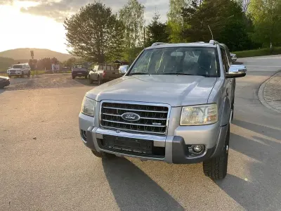 Gebraucht Ford Ranger Wildtrack 156 PS (114 kW) 2008 Silber Pickup