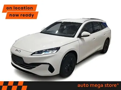 Nuova BYD Seal Boost 184 CV (135 kW) 2025 Bianco Station wagon