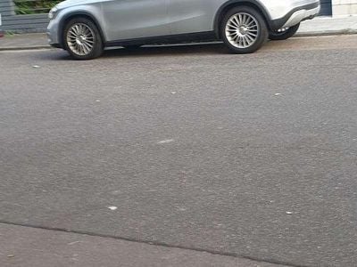 Mercedes GLA250