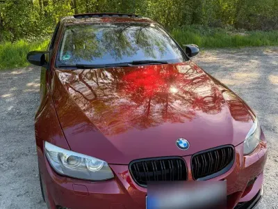 Gebraucht BMW 325 M Sport 218 PS (160 kW) 2011 Rot Coupé