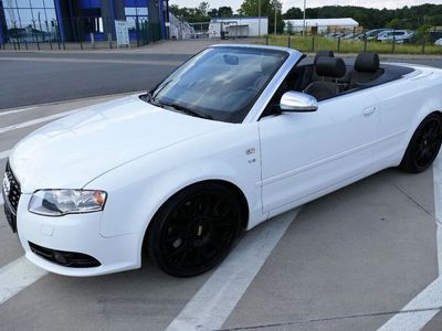 Weiß Gebraucht 2006 Audi S4 Cabriolet Sport Cabrio | 26.990 €