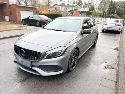 Gebraucht Mercedes A180 AMG 122 PS (89 kW) 2015 Grau Limousine