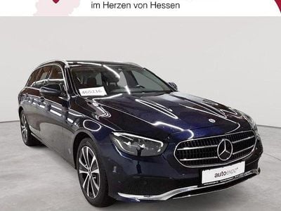 Gebraucht Mercedes E300 Avantgarde 194 PS (142 kW) 2022 Blau Limousine
