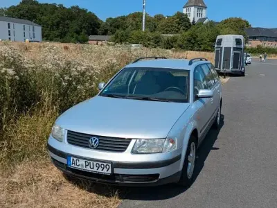 Gebraucht VW Passat Basis 125 PS (91 kW) 1997 Silber Kombi