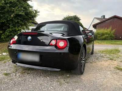 Gebraucht BMW Z4 170 PS (125 kW) 2005 Schwarz Cabrio