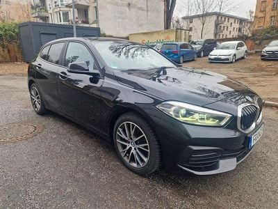 Gebraucht BMW 118 Advantage 136 PS (100 kW) 2021 Schwarz Kleinwagen