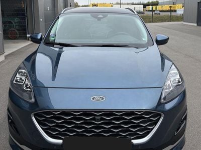 Gebraucht Ford Kuga Vignale 190 PS (139 kW) 2024 Blau SUV