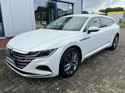 Gebraucht VW Arteon Elegance 190 PS (139 kW) 2024 Oryxweiss perlmutteffekt Kombi