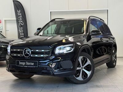 Mercedes GLB220