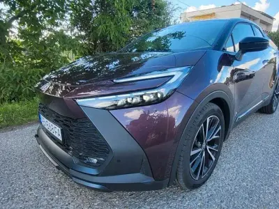 Gebraucht Toyota C-HR Executive 140 PS (102 kW) 2025 SUV