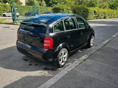 Gebraucht Audi A2 Comfort 110 PS (80 kW) 2002 Schwarz Kleinwagen