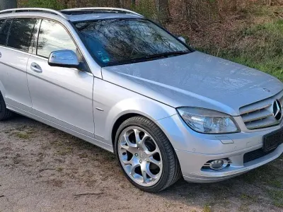 Gebraucht Mercedes C220 170 PS (125 kW) 2008 Silber Kombi