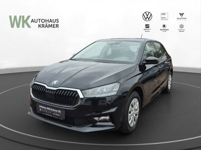 Neu Skoda Fabia Essence 95 PS (69 kW) 2025 Schwarz Kleinwagen