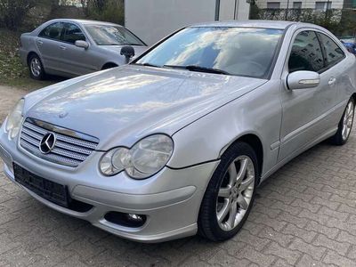 Mercedes C180