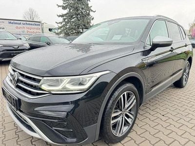 Gebraucht VW Tiguan Allspace Elegance 150 PS (110 kW) 2023 Schwarz SUV