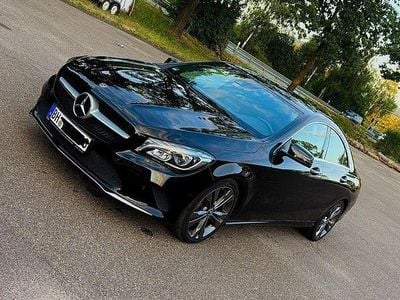 Mercedes CLA200