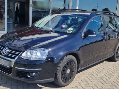 Gebraucht VW Golf VI Trendline 102 PS (75 kW) 2009 Schwarz Kleinwagen