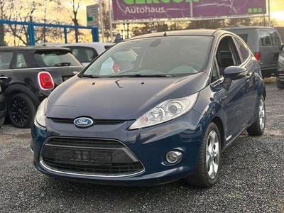 Gebraucht Ford Fiesta Titanium 97 PS (71 kW) 2009 Blau Kleinwagen