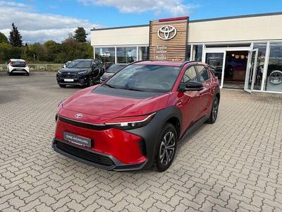 Rot Gebraucht 2023 Toyota bZ4X Comfort SUV | 28.950 € (Guter Preis)