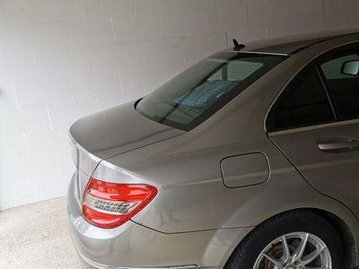 Mercedes 220