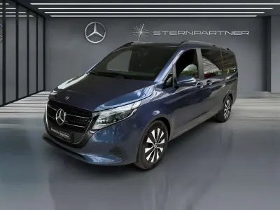 Gebraucht Mercedes V250 Style 190 PS (139 kW) 2024 Blau Van / Kleinbus
